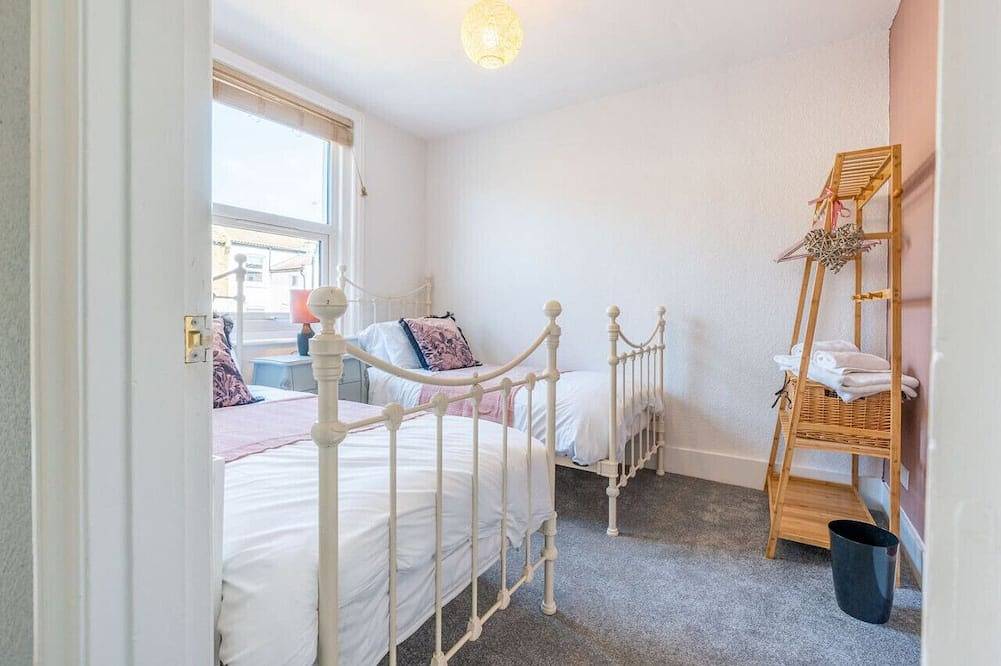 Margate Cosy Cottage | 5 mins Old Town & Beach in Botany Bay, Kent