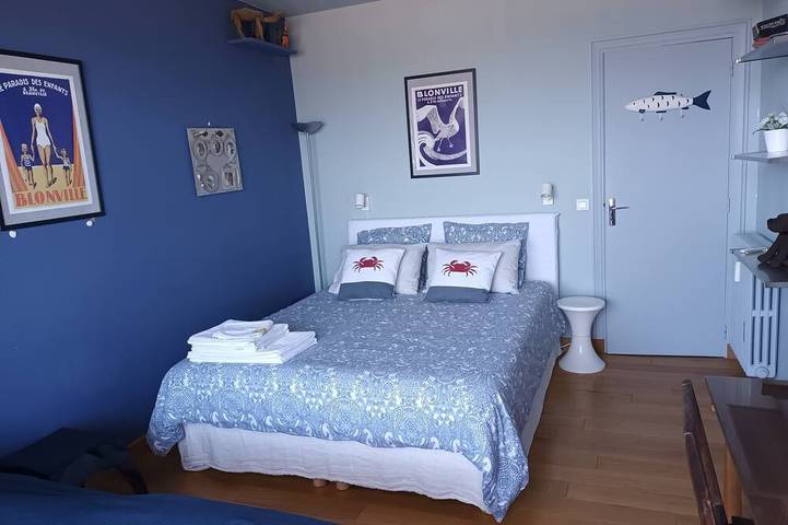 Gîte pour 3 personnes, avec terrasse dans Office De Tourisme De Blonville Benerville Tourgeville - 3