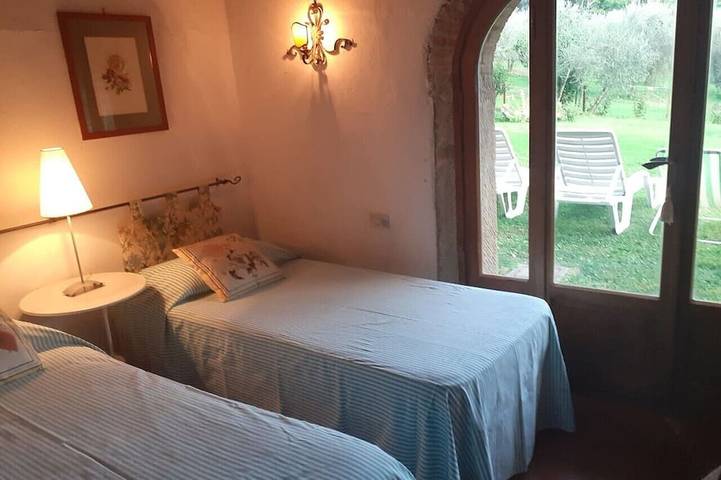 Il Fienile del Poggiolo: un cottage per famiglie vicino a Firenze: vista sulla valle in Londa, Firenze province