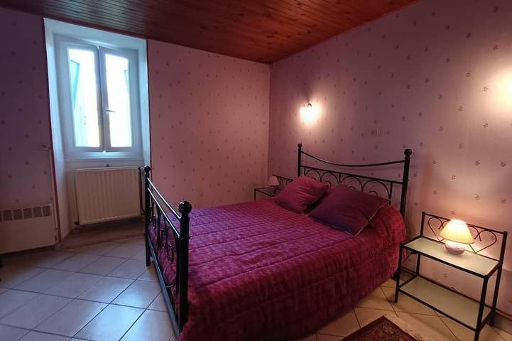 Location de vacances pour 4 personnes, avec Jardin à Caniac-du-Causse - 3