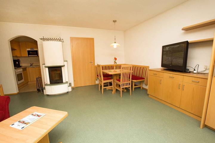 Ferienwohnung für 5 Personen, mit Balkon in Flachau - 2