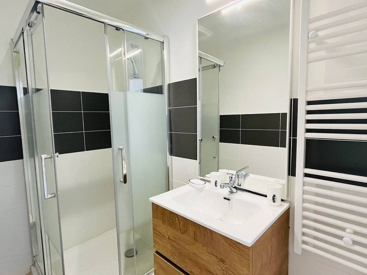 Appartement entier, Appartement à Calvi - 2 pièces, climatisation, parking, proche plage in Calvi, Région de Calvi