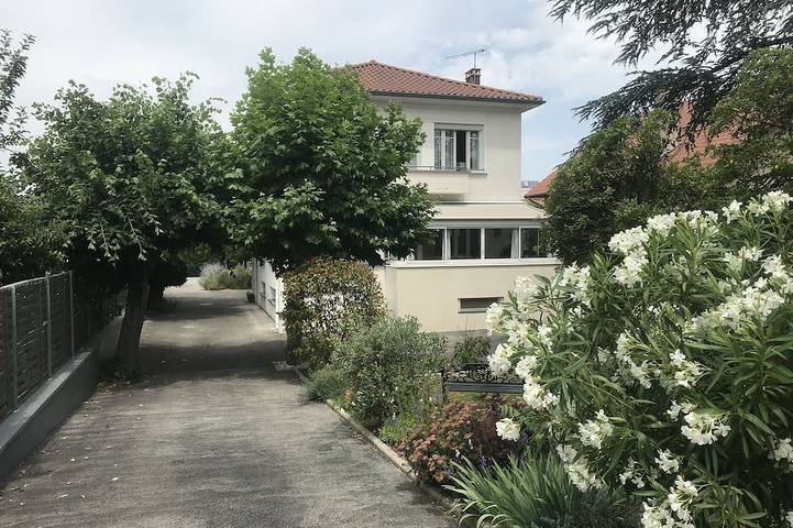 Location de vacances pour 4 personnes dans Pizancon