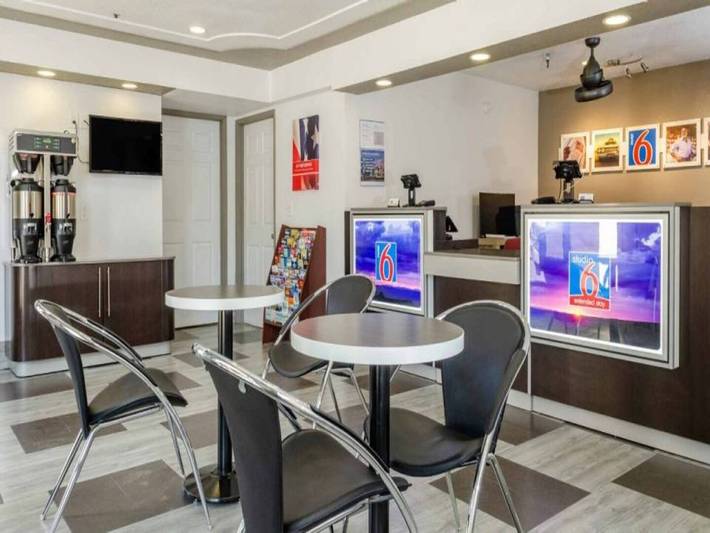 Ganze Wohnung, 1 Kingsize-Bett | Nichtraucher, Küche in Fresno, Fresno County
