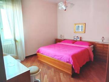Chambre d’hôte pour 4 personnes, avec vue et balcon à Sassari