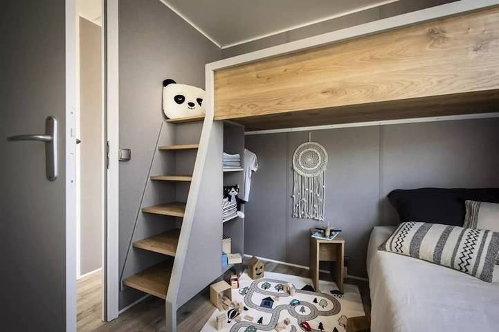 Camping pour 4 personnes, avec terrasse dans l' Eure