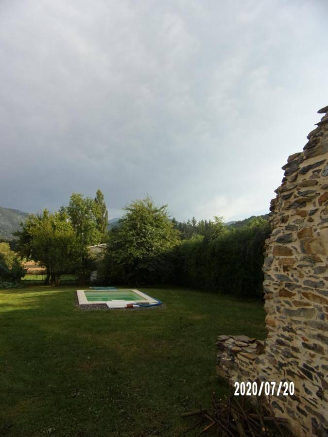 Gîte pour 4 personnes, avec piscine dans Régades - 4