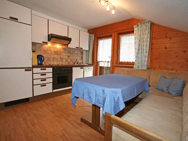 Ferienwohnung für 4 Personen, mit Terrasse in Mayrhofen - 2