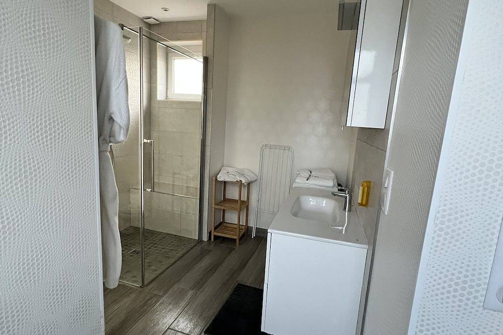 Appartement entier, Gite avec piscine au cœur des Flandres. in Lestrem, Région de Béthune
