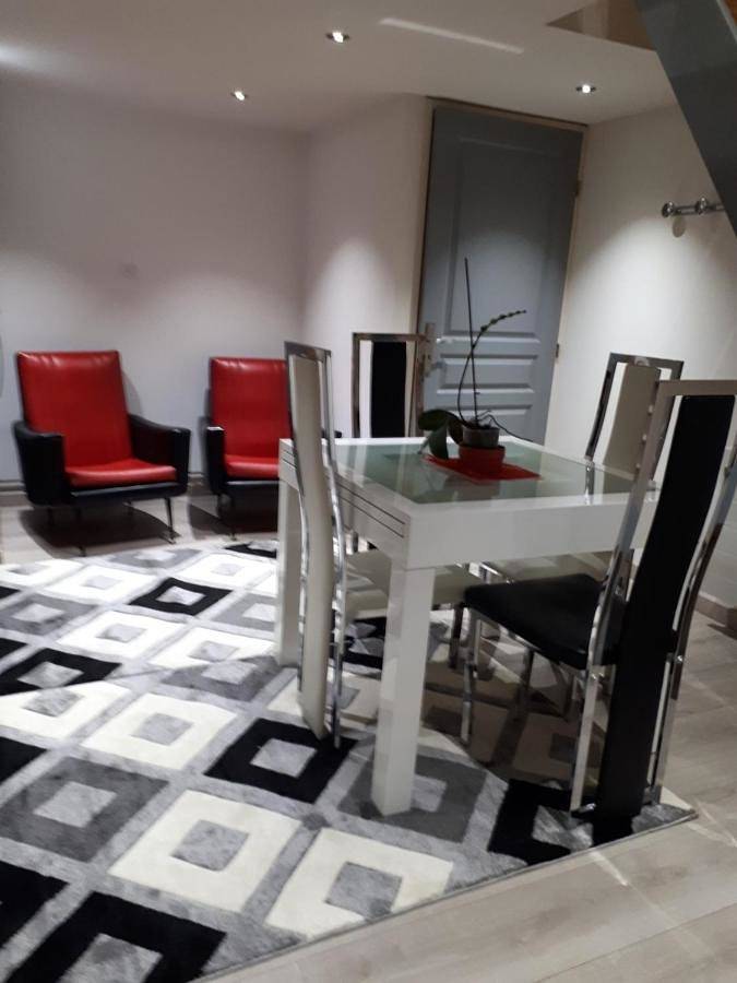 Gîte pour 2 personnes, avec Terrasse ainsi que Jardin et Vue à Templeuve-en-Pévèle - 4