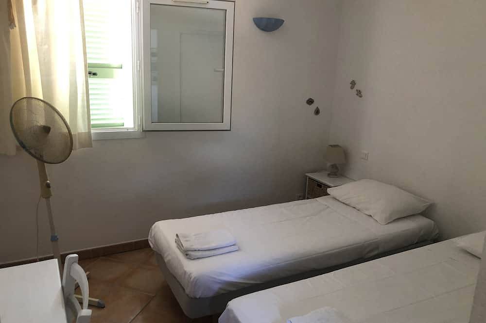 Villa Tamaris - Beach and shops on foot - Swimming pool in San Ciprianu, Lecci