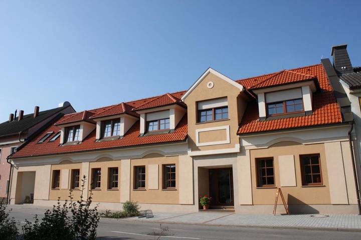 Gîte pour 2 personnes, avec terrasse ainsi que vue et piscine à Illmitz - 4