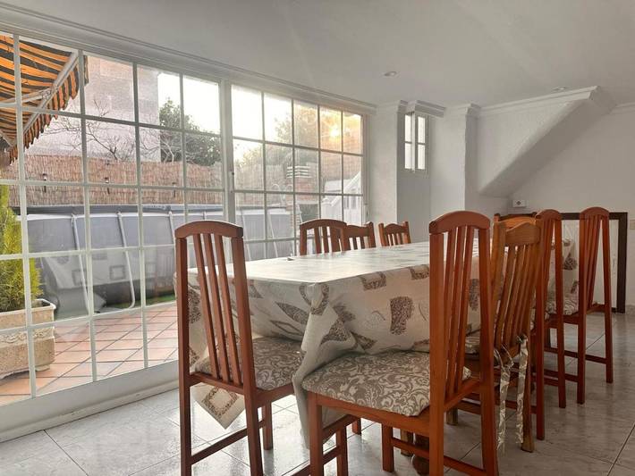 Location de vacances pour 10 personnes, avec Terrasse ainsi que Piscine et Vue dans Navia - 4