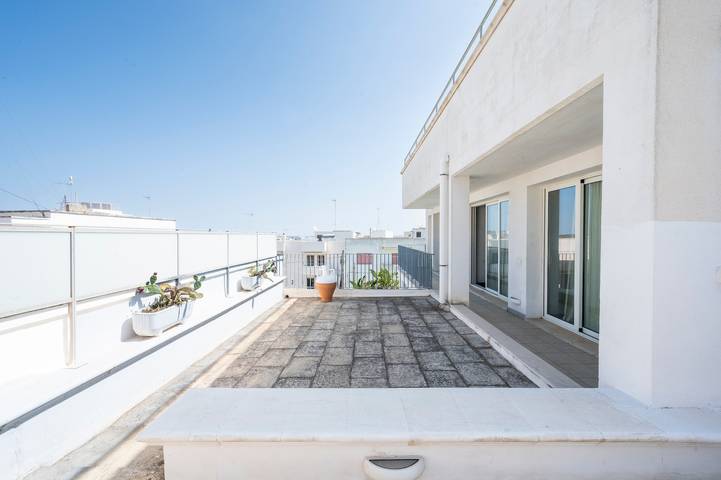 Appartamento intero, Camera 'Case Vacanze Otranto - 11' con Terrazza Condivisa, Wi-Fi e Aria Condizionata in Otranto, Otranto e dintorni