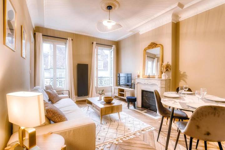 Gîte pour 4 personnes dans Château de Fontainebleau - 2