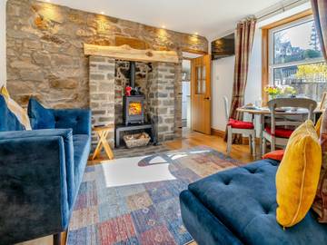 Gîte pour 2 personnes, avec jardin à Pitlochry