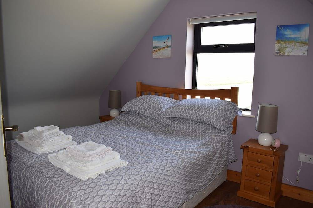 Cosy two Bedroom Cottage on the Mullet Peninsula in County Mayo