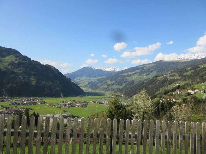 Ferienwohnung mit 1 Schlafzimmer in Hainzenberg, Zillertaler Alpen