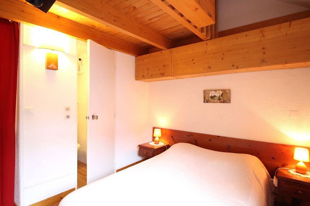 Apartamento entero, Apartamento a pie de pistas con 2 habitaciones y guardaesquís in Mont-Dore, Parque Natural Regional Volcans d'Auvergne