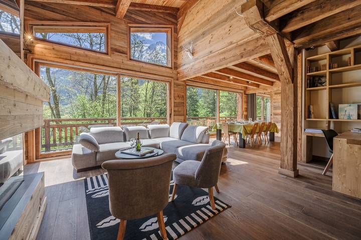 Chalet pour 8 personnes, avec sauna ainsi que balcon et jardin, adapté aux familles à Les Houches - 2