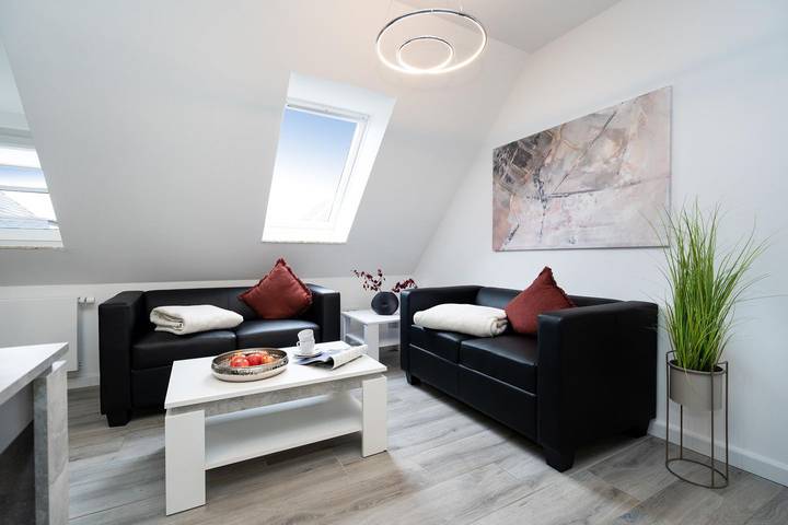 Ganze Wohnung, Modernes 3-Zimmer App. für 4 Pers. mit Pkw-Stellplatz, Wlan, Nespresso Maschine. in Tinnum, Sylt (Gemeinde)