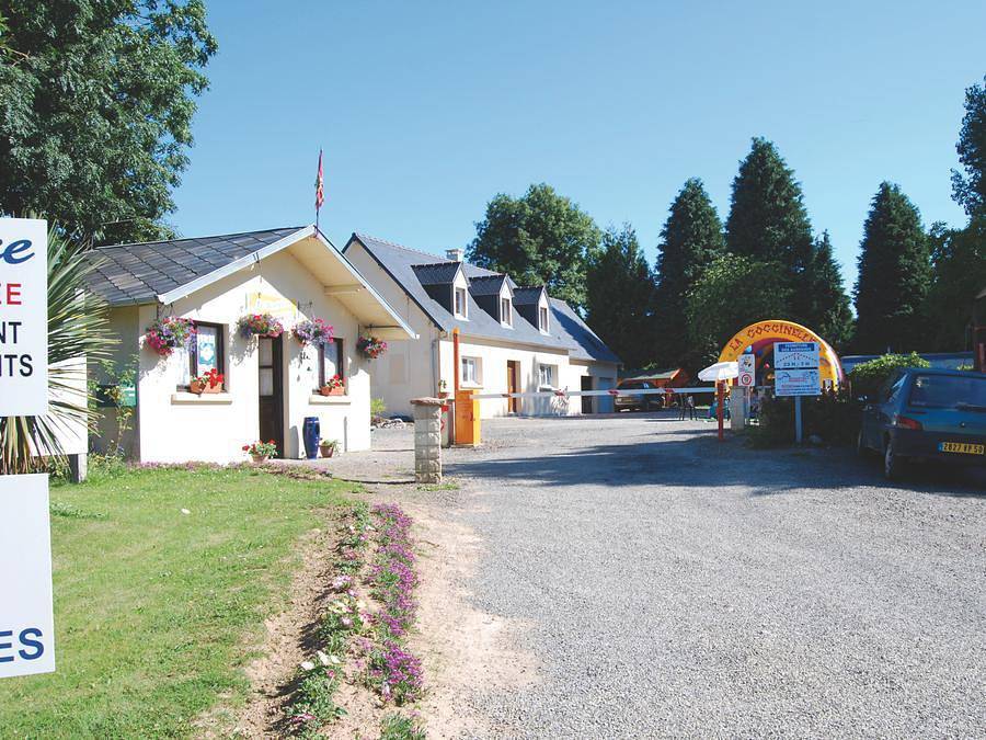 Camping Le Mont-Viron - Bungalow toilé 5 personnes - Pagan - avec sanitaires in Sartilly-Baie-Bocage, Côte de la Déroute