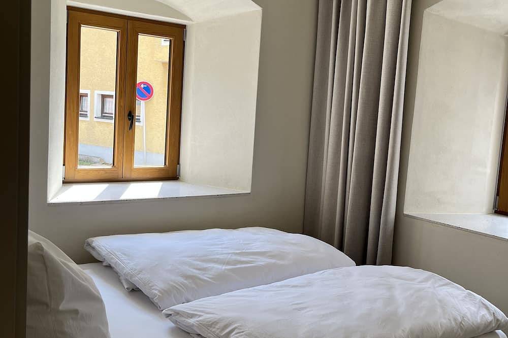Ganze Wohnung, Hochwertige Ferienwohnung im Herzen von Windischeschenbach in Windischeschenbach, Naturpark Nördlicher Oberpfälzer Wald
