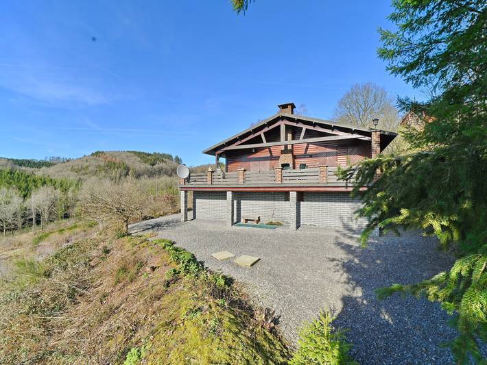 Gîte pour 6 personnes, avec jacuzzi ainsi que jardin et terrasse, animaux acceptés à Rendeux - 2