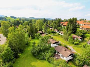 Ferienpark für 4 Personen, mit Terrasse und Garten in den Alpen