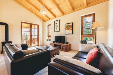 Villa für 8 Personen, mit Garten und Pool in Marina