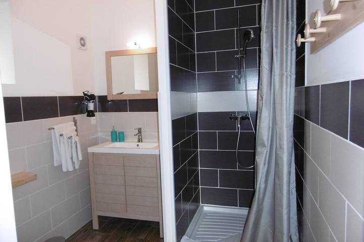 Location de vacances pour 4 personnes, avec jardin à Beaulieu (Largentière) - 2