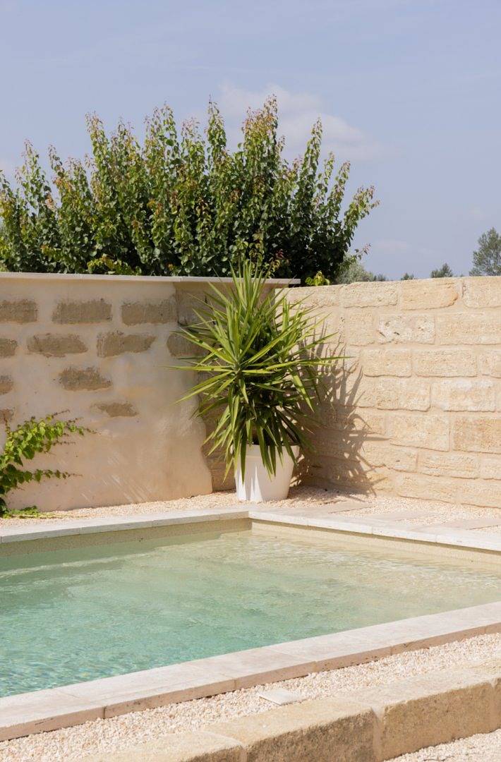 Gîte pour 4 personnes, avec piscine et terrasse à Saint-Siffret - 2