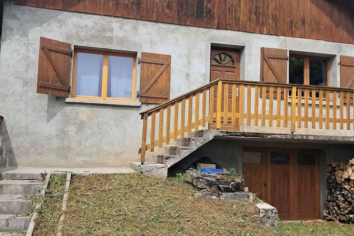 Location de vacances pour 4 personnes à Vaucluse (Doubs)