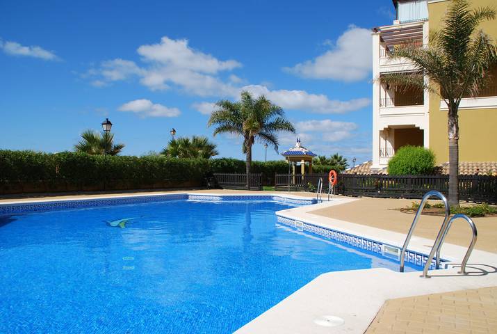 Apartamento para 7 personas, con terraza, Se admiten mascotas en Punta del Moral