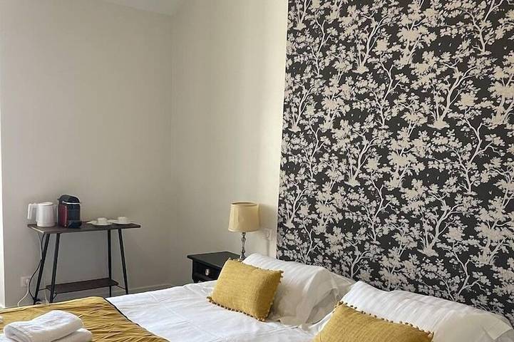 Chambre d’hôte pour 2 personnes, avec jardin ainsi que jacuzzi et piscine à Bouchemaine - 2