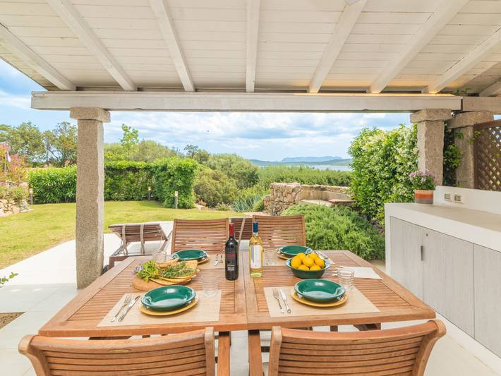 Appartement de vacances pour 4 personnes, avec Terrasse ainsi que Jardin et Bassin pour enfant
