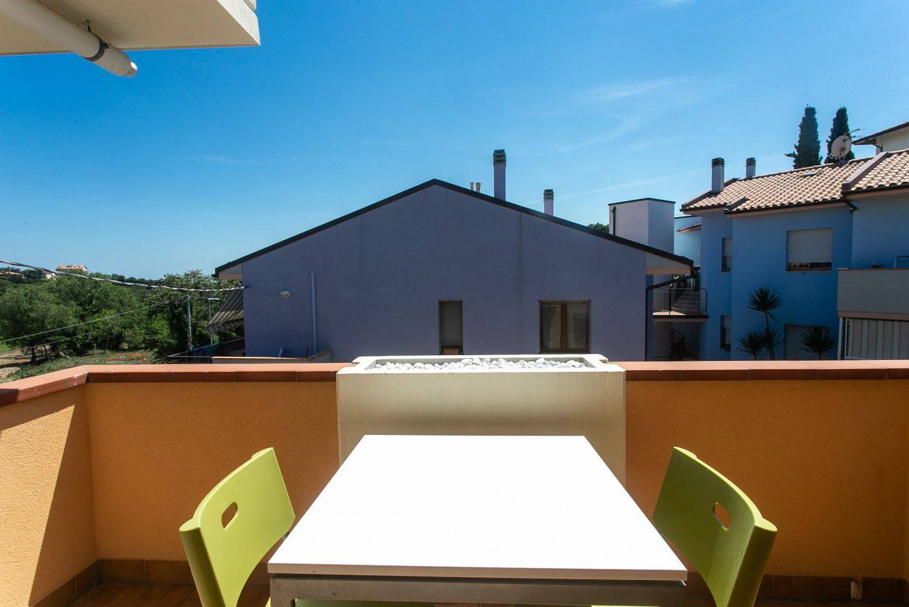 Appartement entier, S232 - Sirolo, delightful two-room apartment with terrace in Sirolo, Riviera del Conero