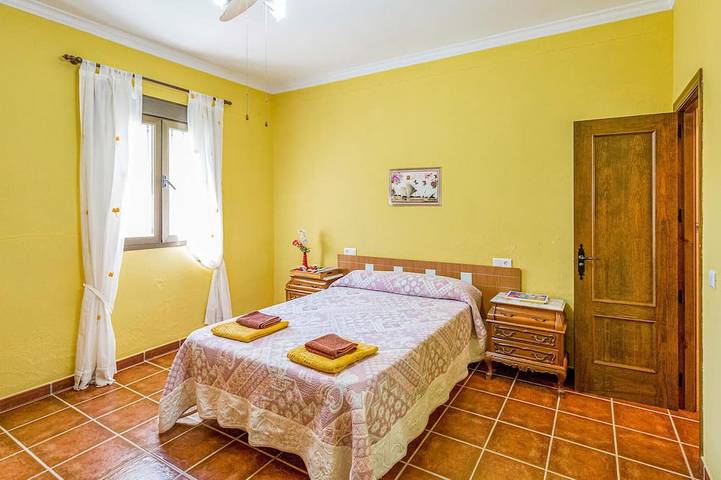 Gorgeous home in Arriate in Arriate, Málaga Provinz