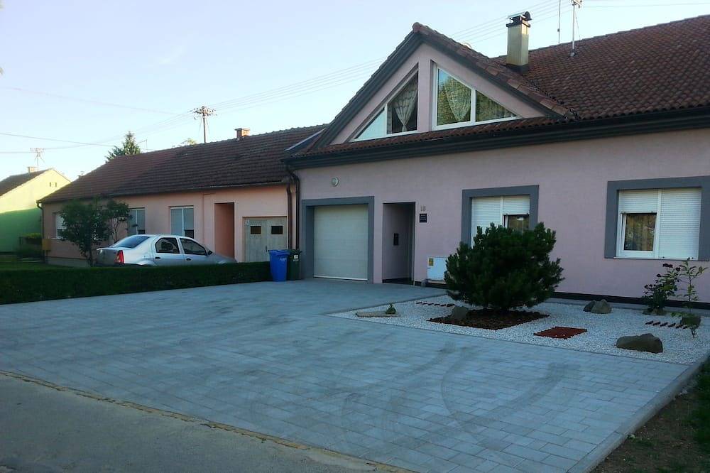 Ganze Wohnung, Studio Appartement mit Klima Osijek, Slavonija in Osijek, Osijek-Baranja