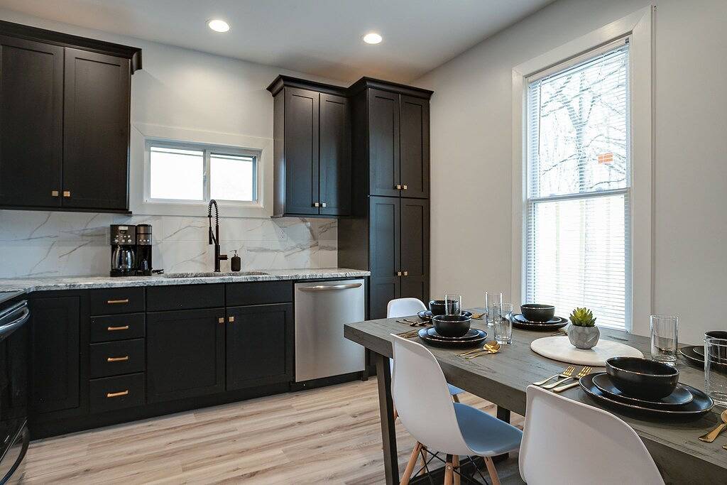 Summer Special 🥃 Bourbon Trail-Downtown-Mins to Rupp-Uk-Restaurant-Renovated 🐎 in Lexington, Kentucky