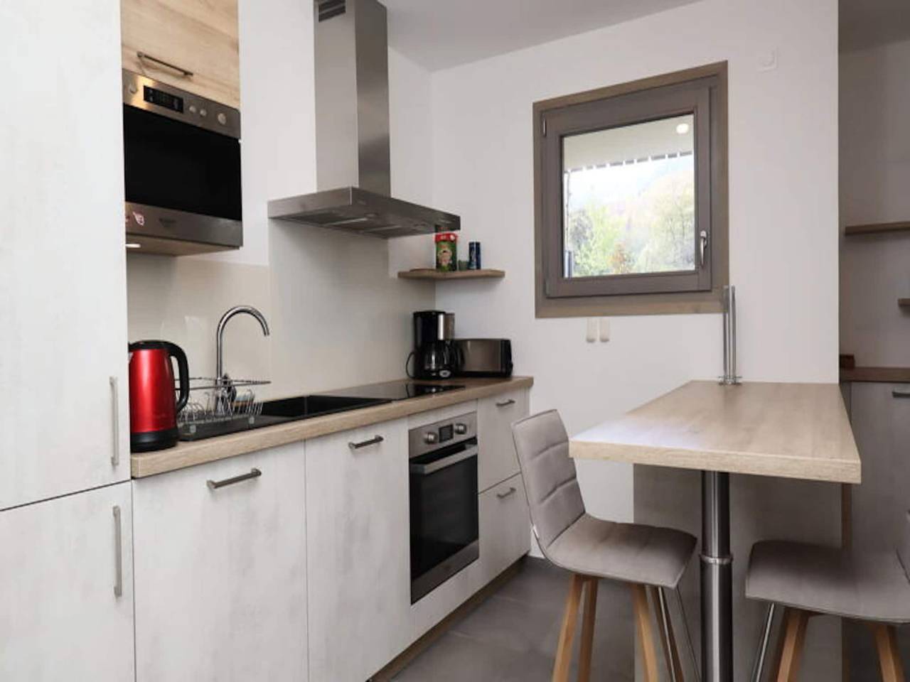 Entire apartment, 4 Rooms for 6 People in Servoz, Bonneville region