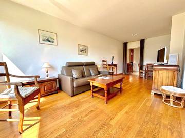 T3 spacieux à Annecy avec balcon vue montagnes, animaux admis
