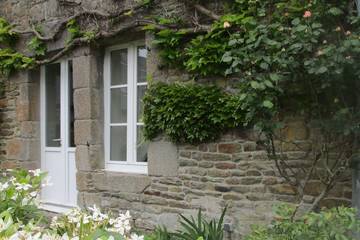 Location de vacances pour 6 personnes, avec terrasse et jardin à Dragey-Ronthon