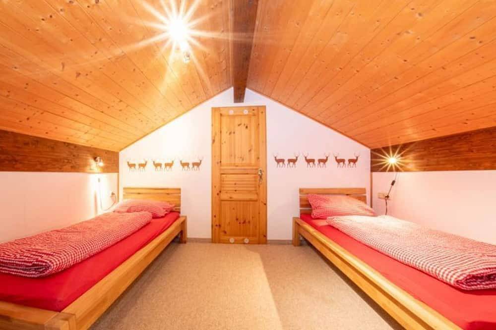Ganze Wohnung, Eno 18 Ferienwohnung Enzian im Feriendorf Sonnenhang Ht - Ferienwohnung Enzian in Missen-Wilhams, Bayerisch Schwaben