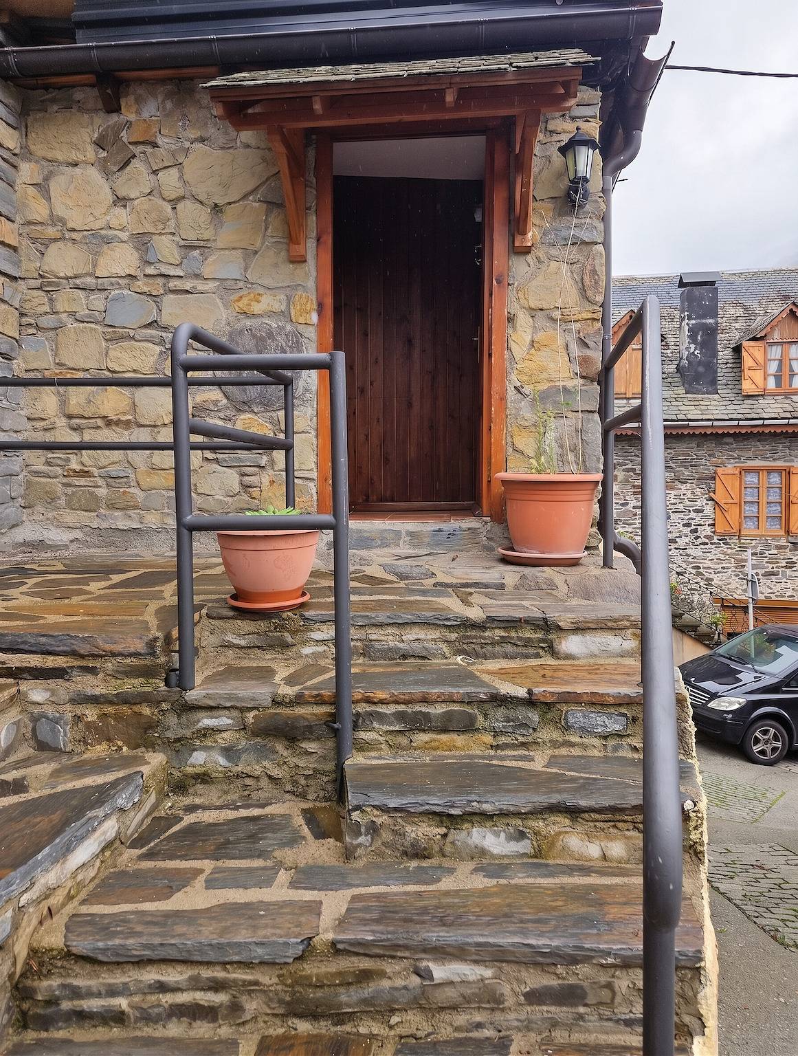 Casa espaciosa en Canejan con vistas a la montaña in Canejan, Pirineo Catalan