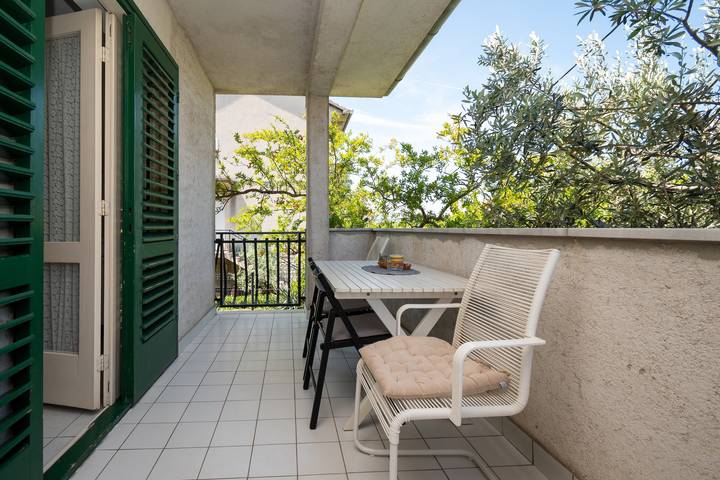 Ferienwohnung für 3 Personen, mit Balkon/Terrasse in Sveti Filip i Jakov