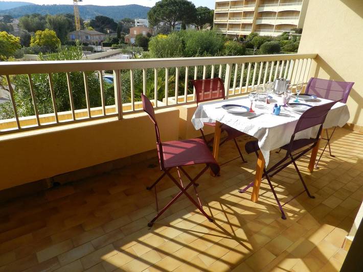 Gîte pour 4 personnes, avec terrasse, animaux acceptés dans Port de Bormes les Mimosas - 2