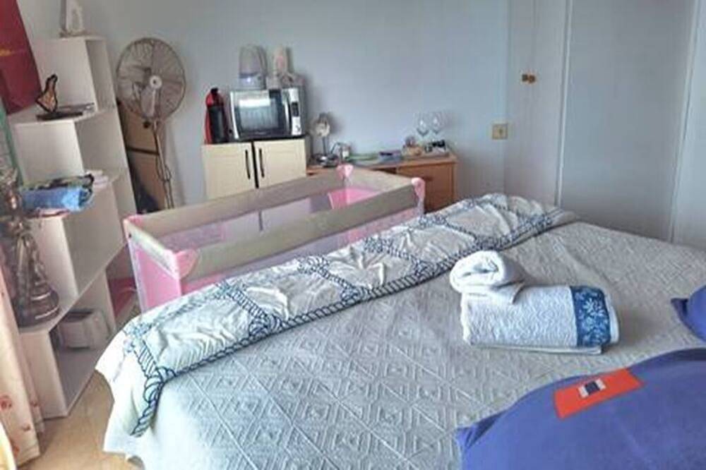 Room + bathroom, splendid sea view, well equipped in Callao Salvaje, Adeje
