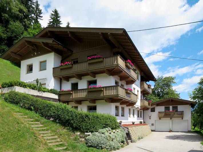 Ferienhaus für 5 Personen, mit Balkon und Garten in Hippach