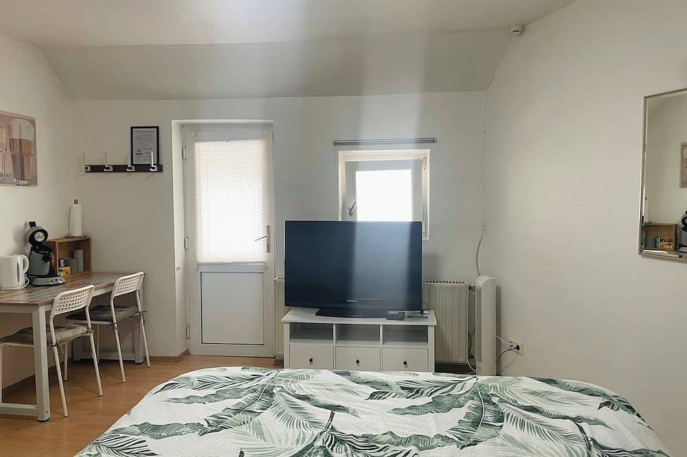 Ganze Wohnung, Easystay#2 Cozy Studio in Kliniknähe, mit Netflix,Küche & Bad in Bad Oeynhausen, Weserbergland